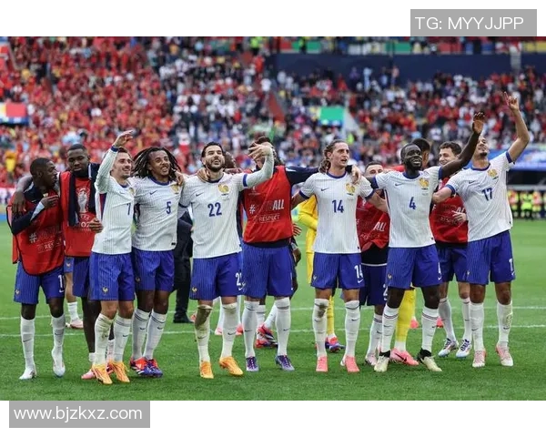 捷克队逆转荷兰,成功晋级欧洲杯八强:惊心动魄的比赛瞬间 捷克队逆转荷兰,成功晋级欧洲杯八强:惊心动魄的比赛瞬间