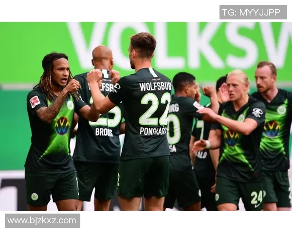 沃尔夫斯堡继续保持德甲半程不败,展现冠军雄心 沃尔夫斯堡继续保持德甲半程不败,展现冠军雄心